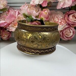 Vintage Gold-Tone Cuff Bracelet